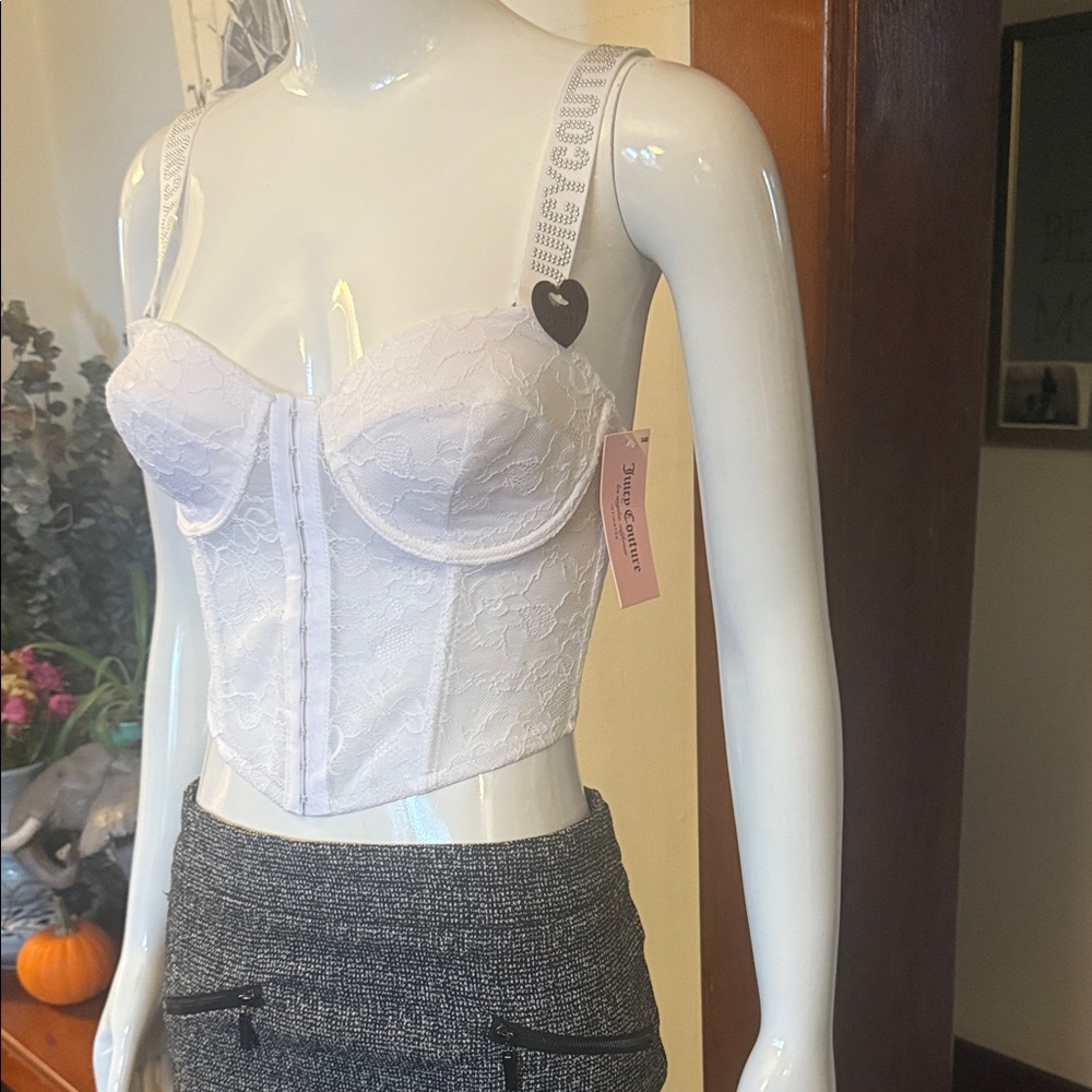 NWT Juicy couture 34B Elegant White Lace Bustier